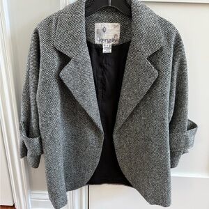 Kenzie Women's Black and White Blazer